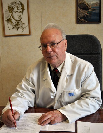 Р.Б. Козин - доктор сельско хозяйственных наук, профессор, заслуженный деятель науки Российской Федерации.